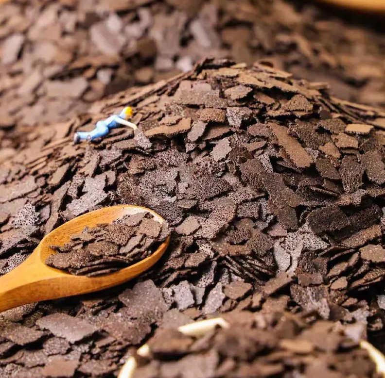 Apakah Cocoa Feuilletine dan Mengapa Ia Menjadi Bahan Tekstur Penting dalam Pencuci Mulut Premium？